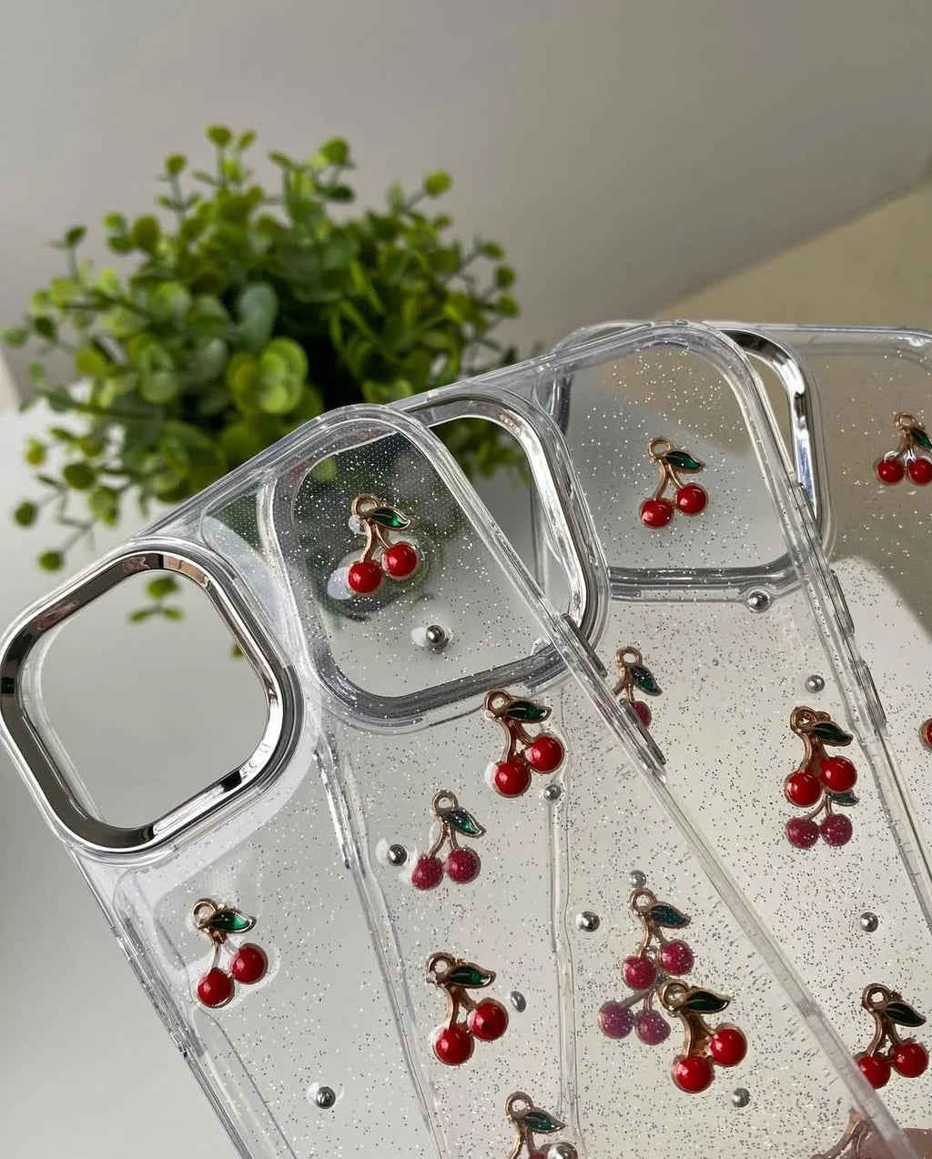 Transparent Bow Glittery Shimmer Case