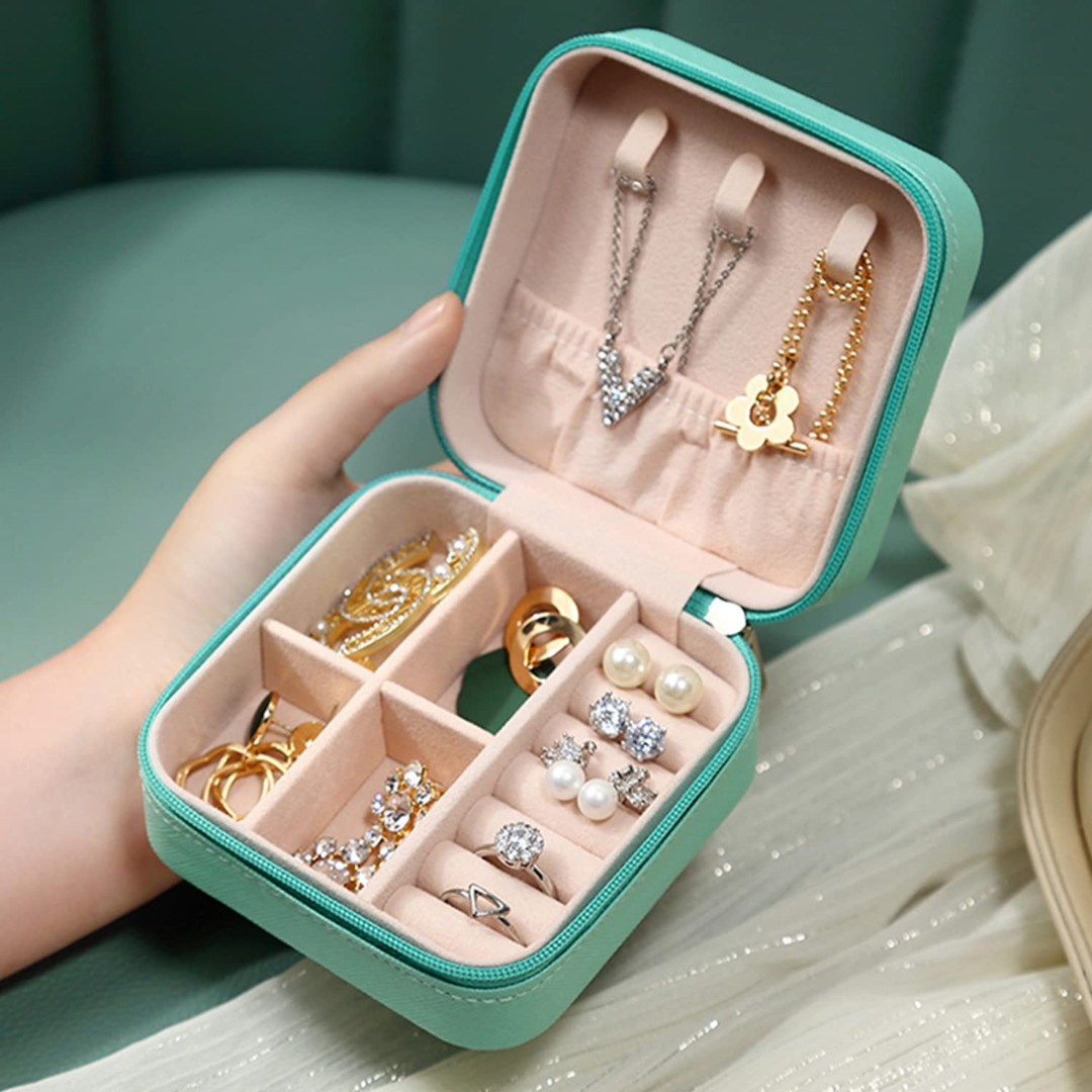 "Portable Mini Jewelry Box Organizer – Travel-Friendly Case for Earrings, Rings, Necklaces & Accessories – Compact, Stylish & Durable Storage Solution"