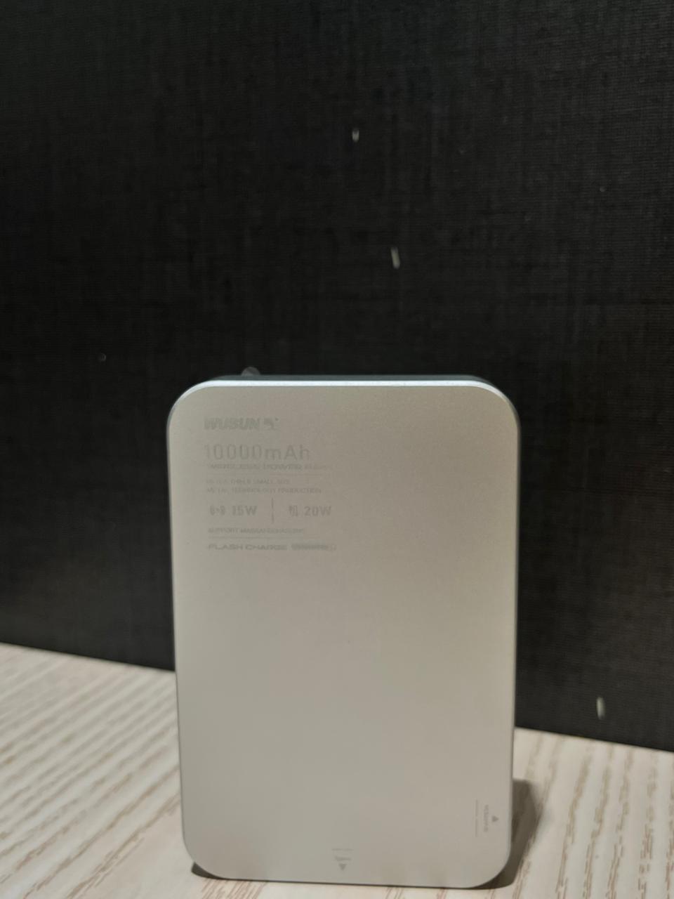 Magnetic Wireless Magsafe Powerbank 10000mAh